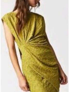 Free People Women’s Sleeveless/Textured Top and Skirt